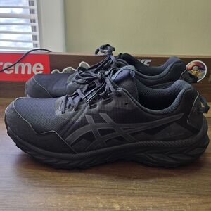 ASICS Gel-Venture 10 Athletic Sneakers Triple Black 10m